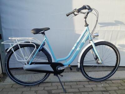 28 inch cortina roots met 7 versnellingen.