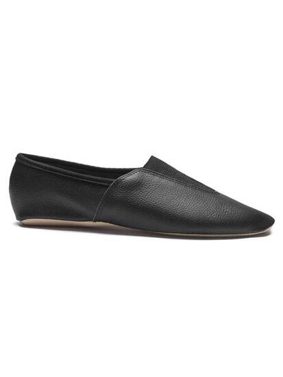 1037 Gymnastikschuhe mit Gummisohle