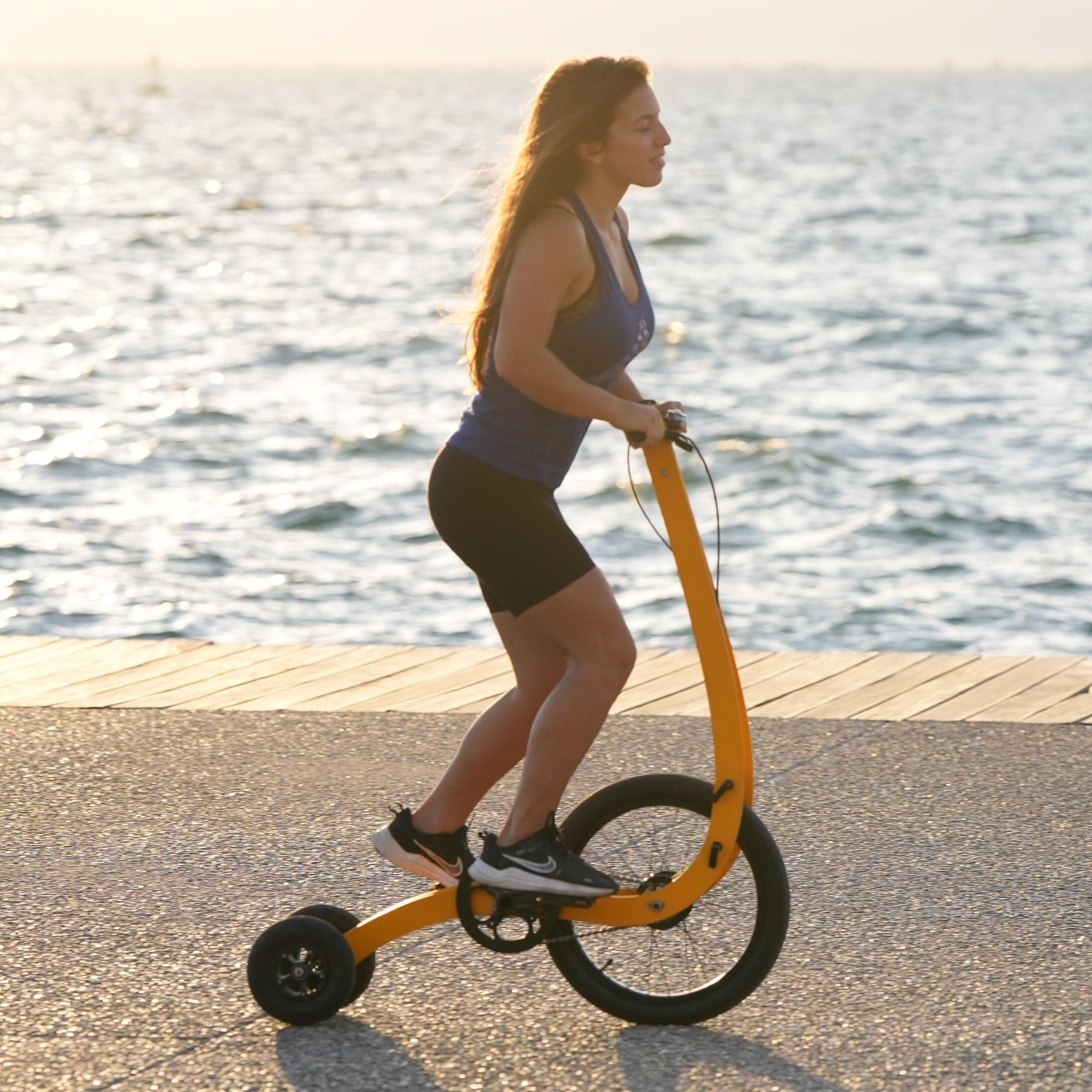 Bicicleta urbana de pie – Entrenamiento corporal completo y compacto – Halfbike 7/7