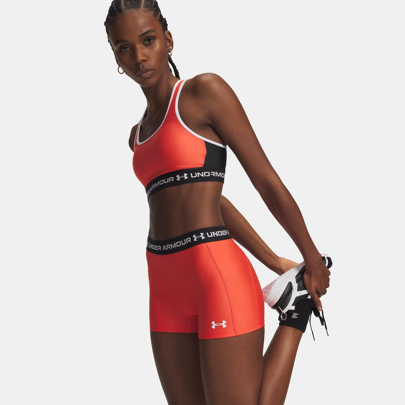 Shorty Under Armour HeatGear® 8 cm per donna - Rosso ardente 3/3
