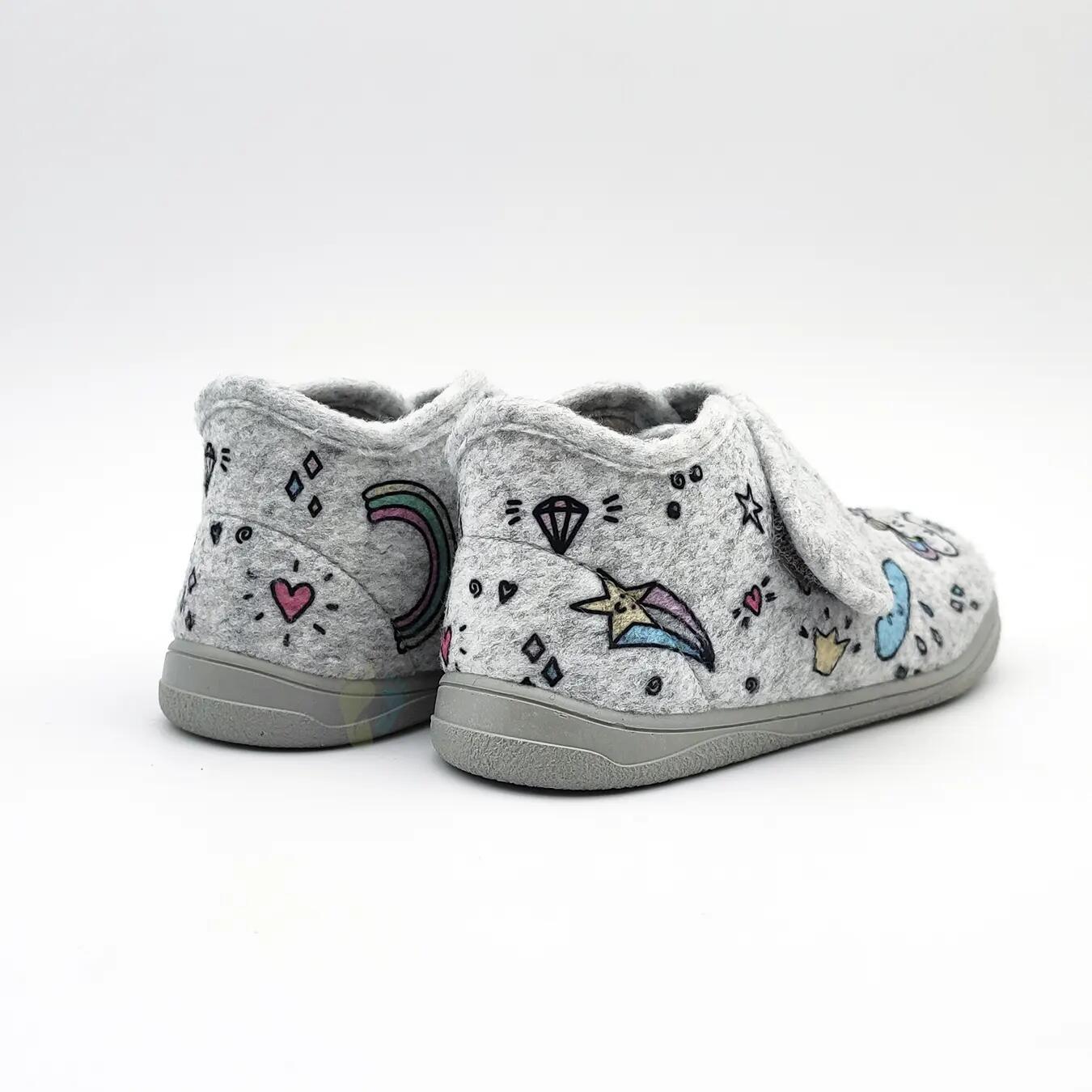 Zapy Pantufas Casa Unicórnio - Tamanho 27 3/5