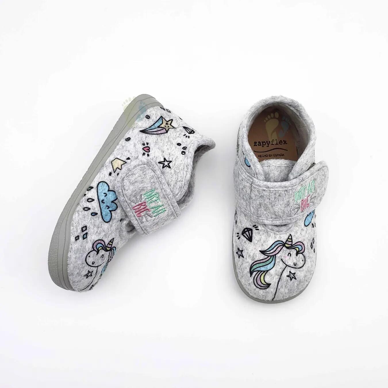Zapy Pantufas Casa Unicórnio - Tamanho 27 2/5