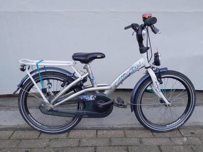 20 inch batavus gabana met handremmen en een terugtraprem.