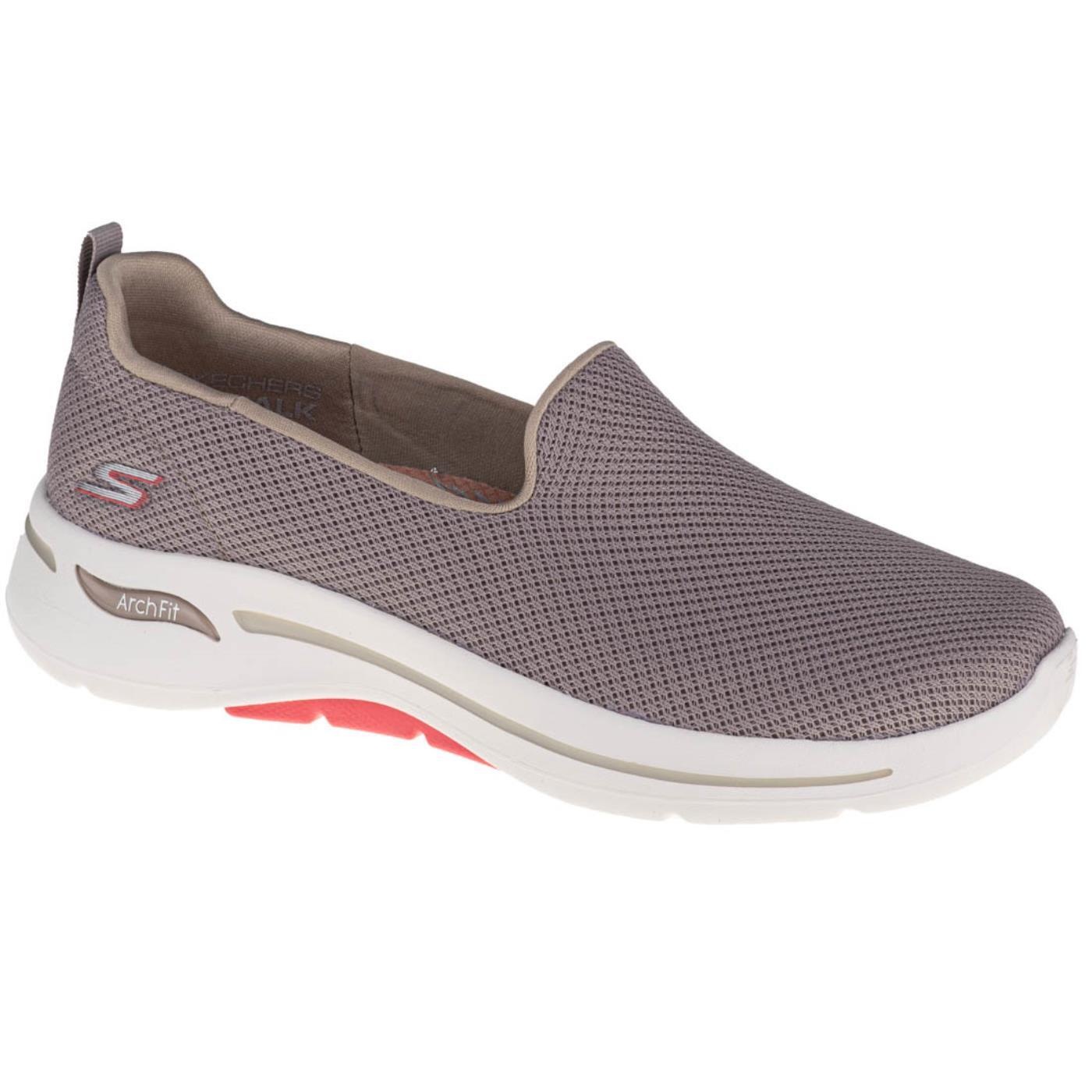SKECHERS picture