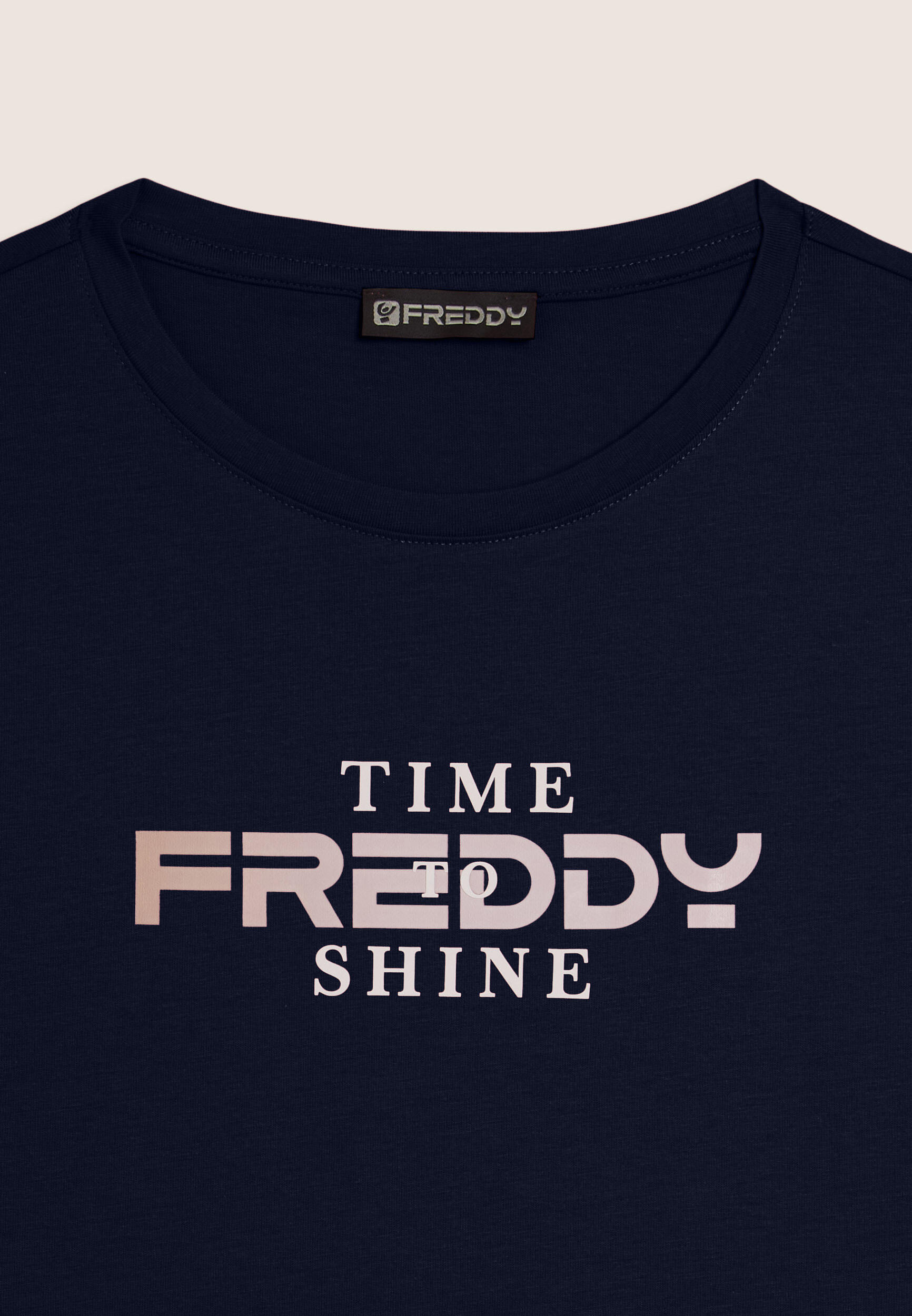 Camiseta comfort fit con logotipo FREDDY y el lema «Time Shine» 3/3