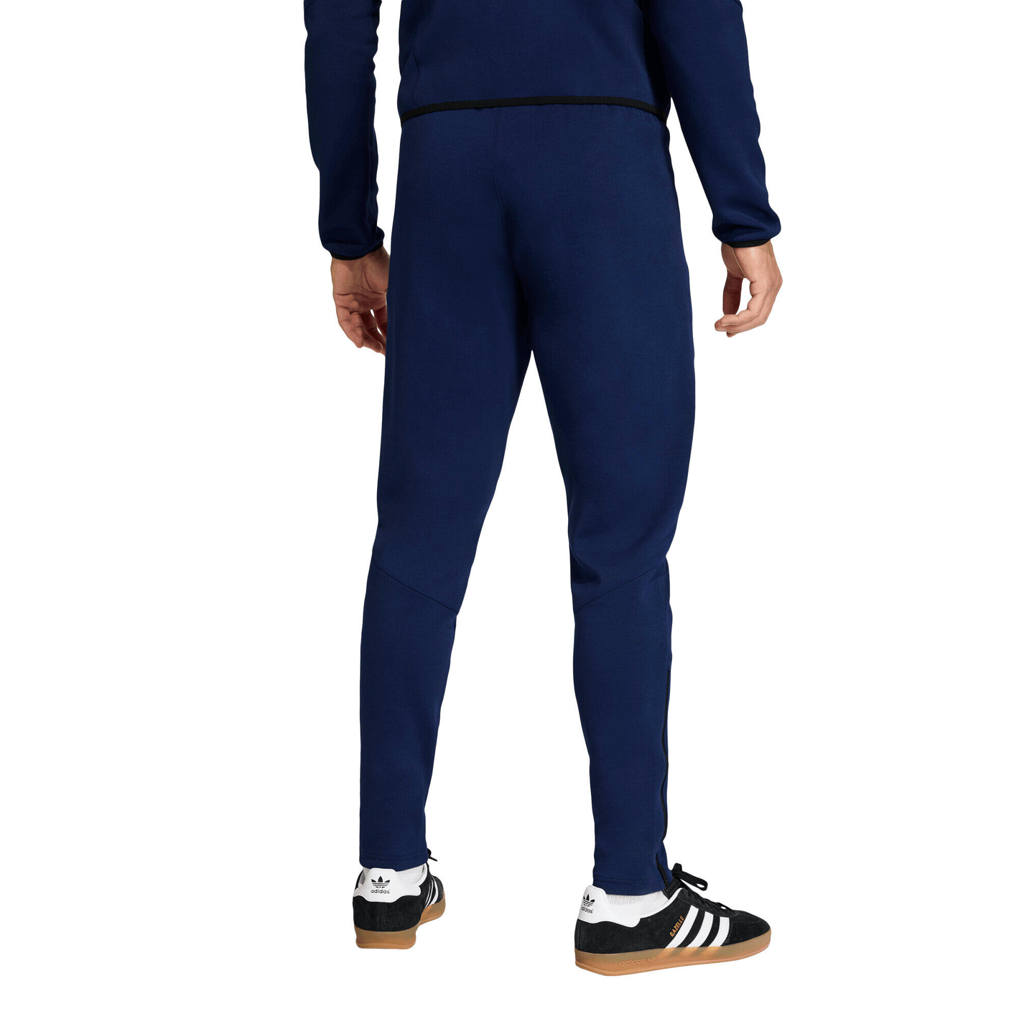 Calças adidas Tiro 26 Travel Sweat Pant 3/6