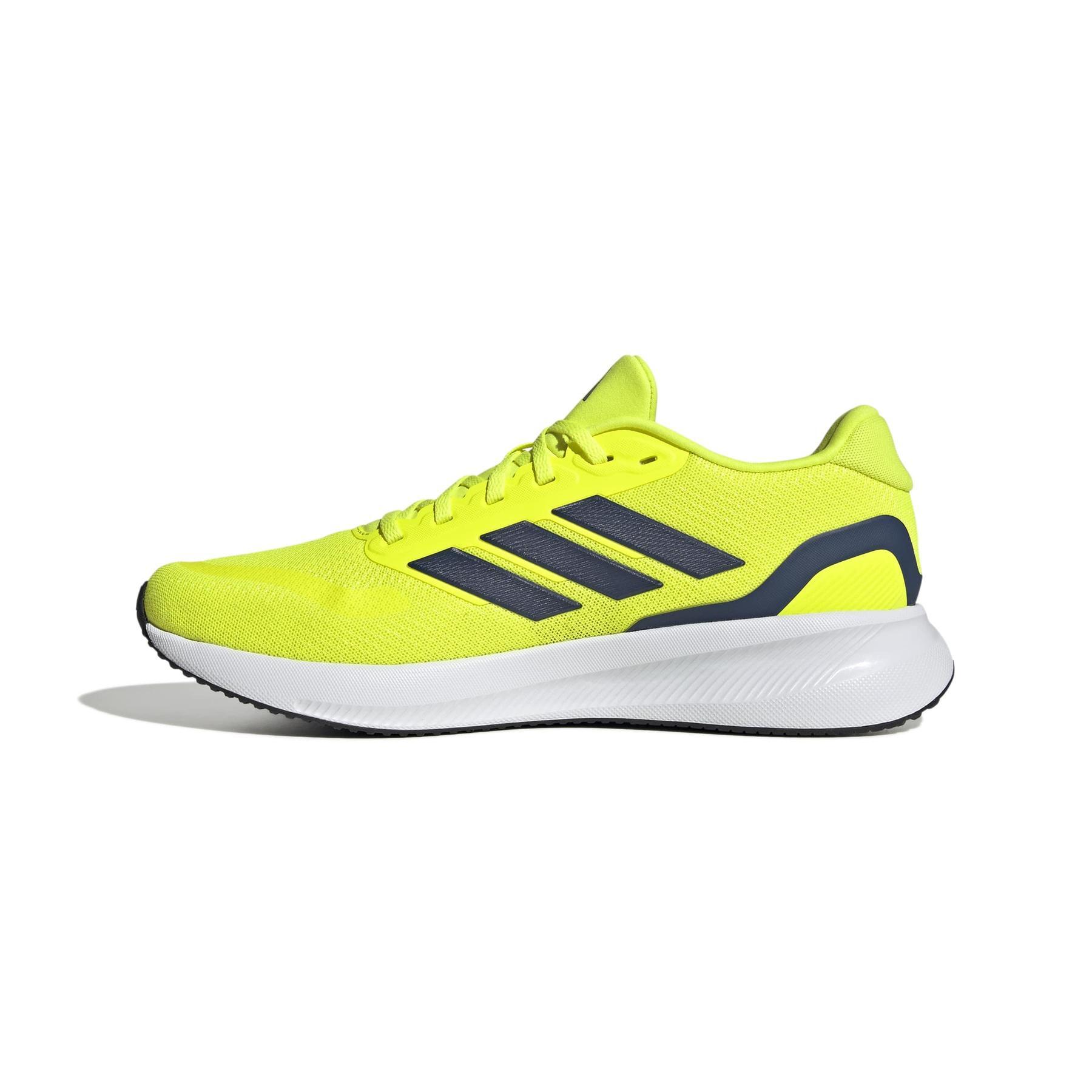 Chaussures de course Adidas modèle JQ6980 pour homme 6/7