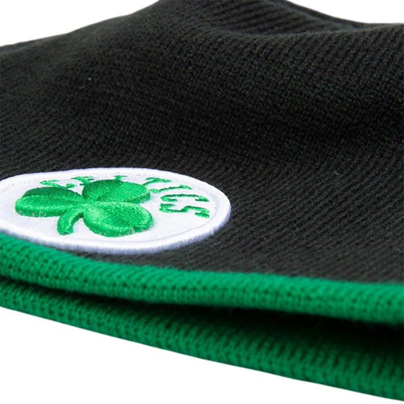 Bonnet New Era Team Skull Knit Boston Celtics 3/3