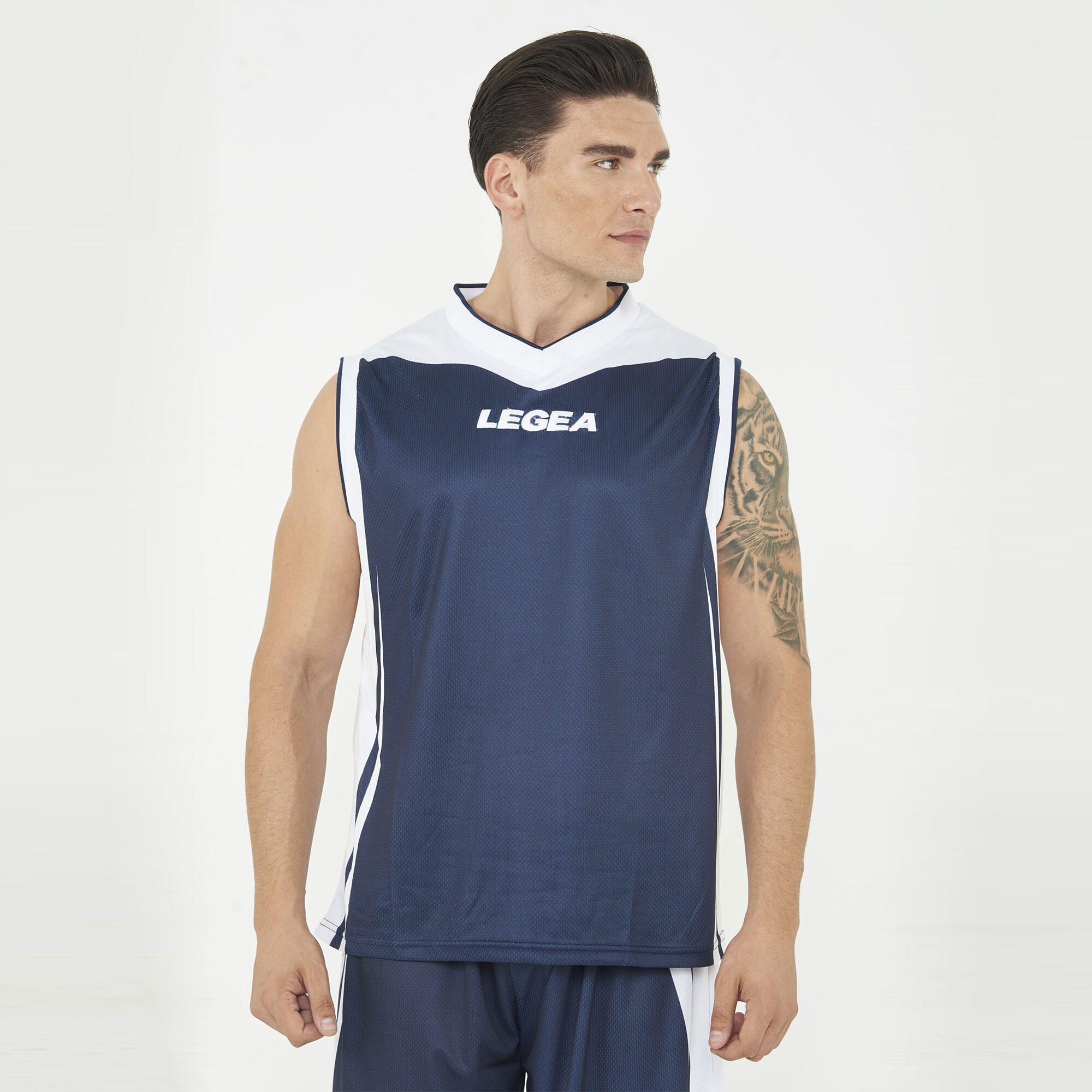 Kit Jackson Basketball Training Blau-Weiß 2/6