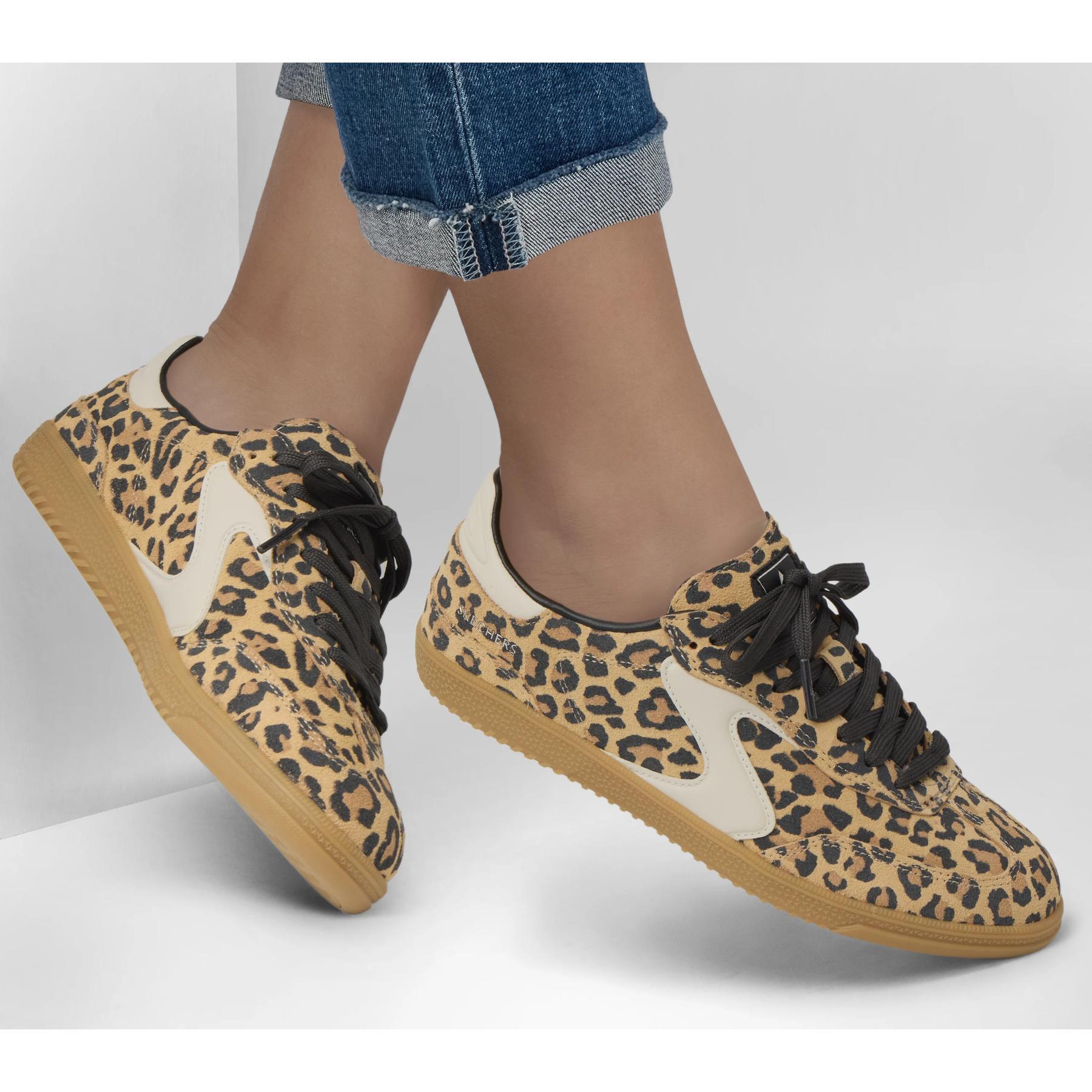 Sapatilhas de mulheres Skechers Hotshot 3/5