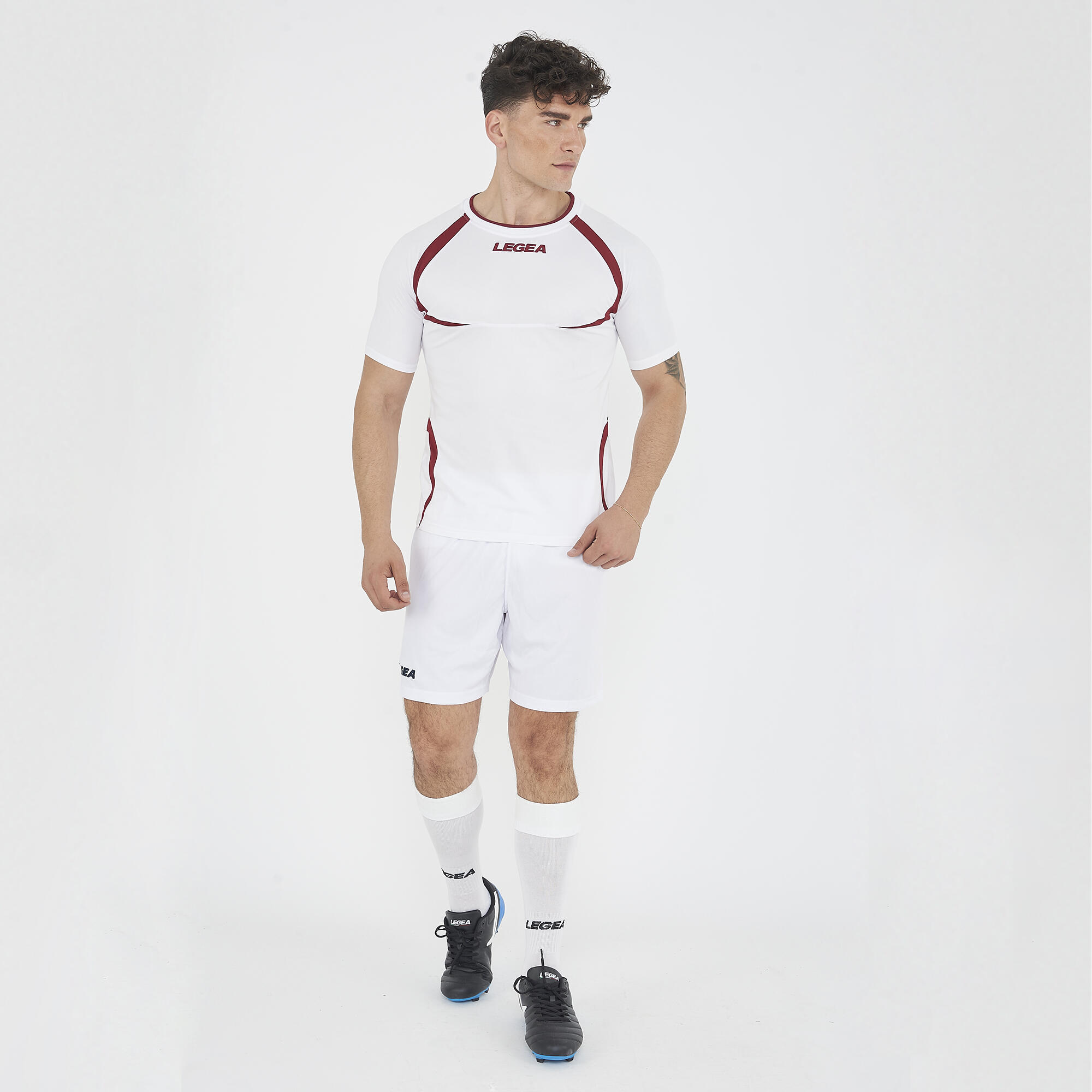 Atmungsaktives Herren-Laufshirt kurzarm weiß-granat 4/6