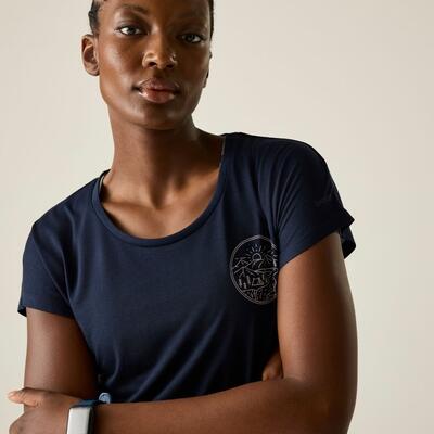 T-shirt graphique à manches courtes Serenity pour femmes 4/7