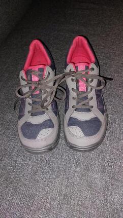 Tussen Particulieren - Lage wandelschoenen dames