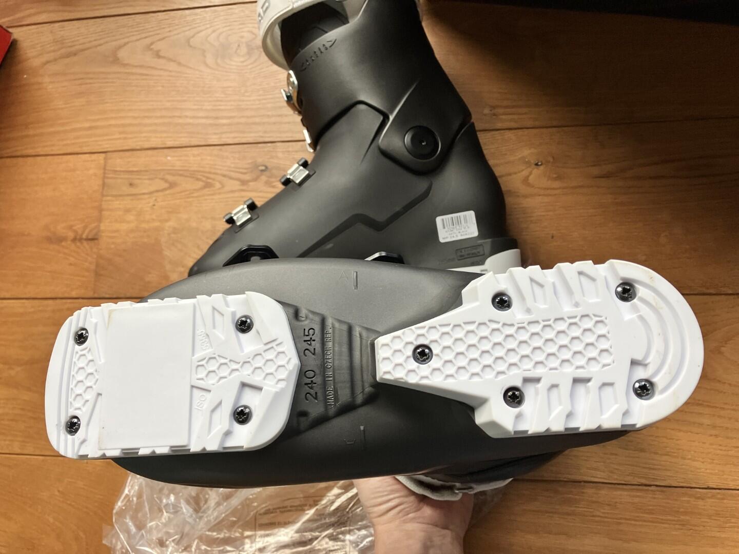 Entre Particuliers - Chaussures de ski HEAD AdvantEdge Taille 24-24.5 - 6/7