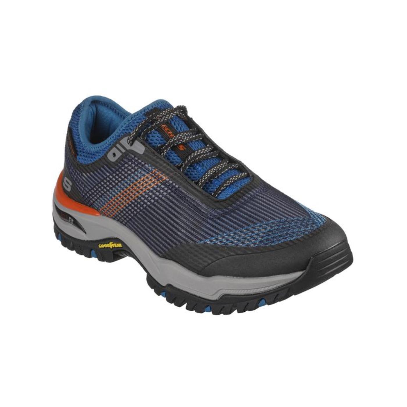 SKECHERS picture