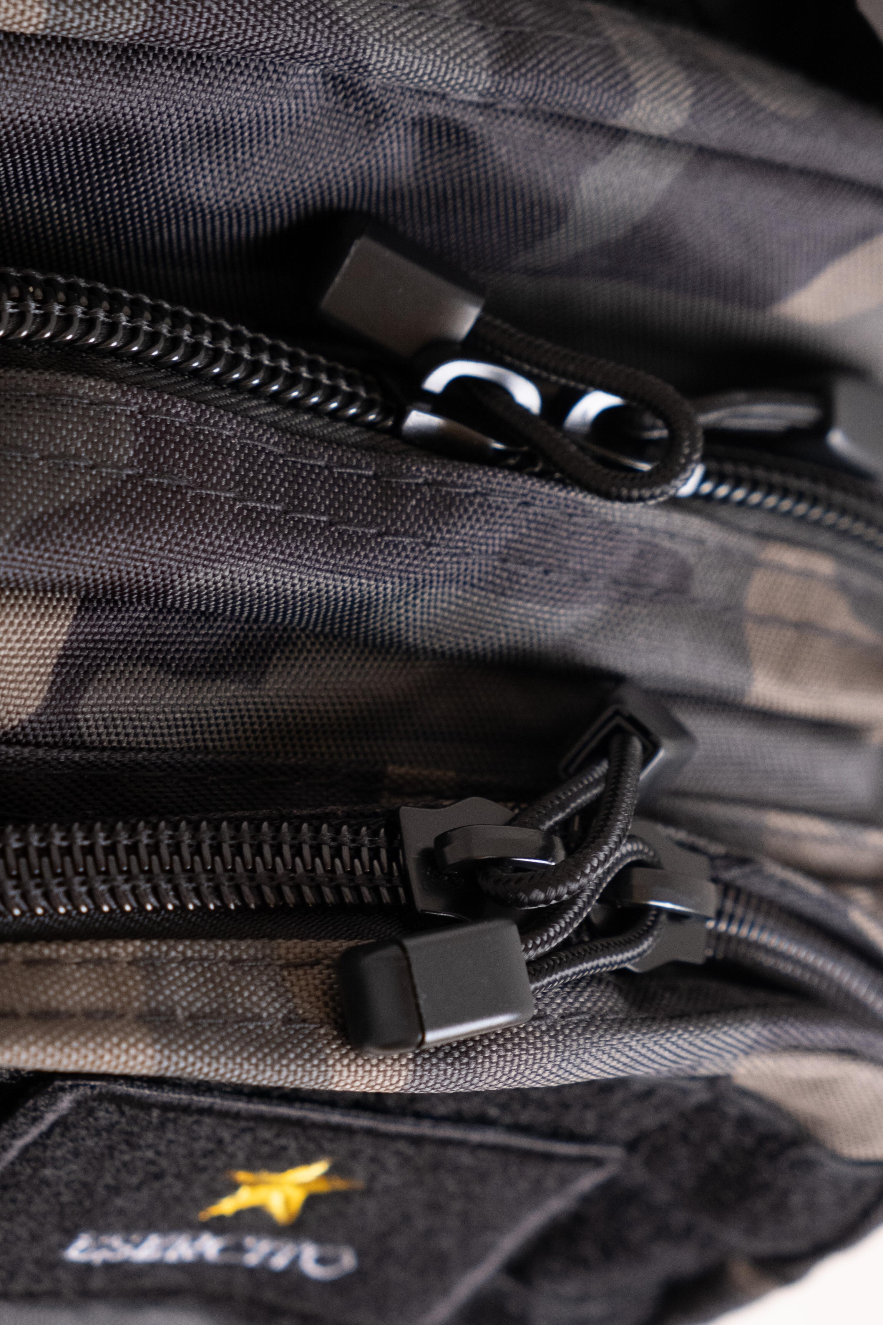 Zaino Esercito AAG320 da trekking camouflage grigio 20 litri 4/6