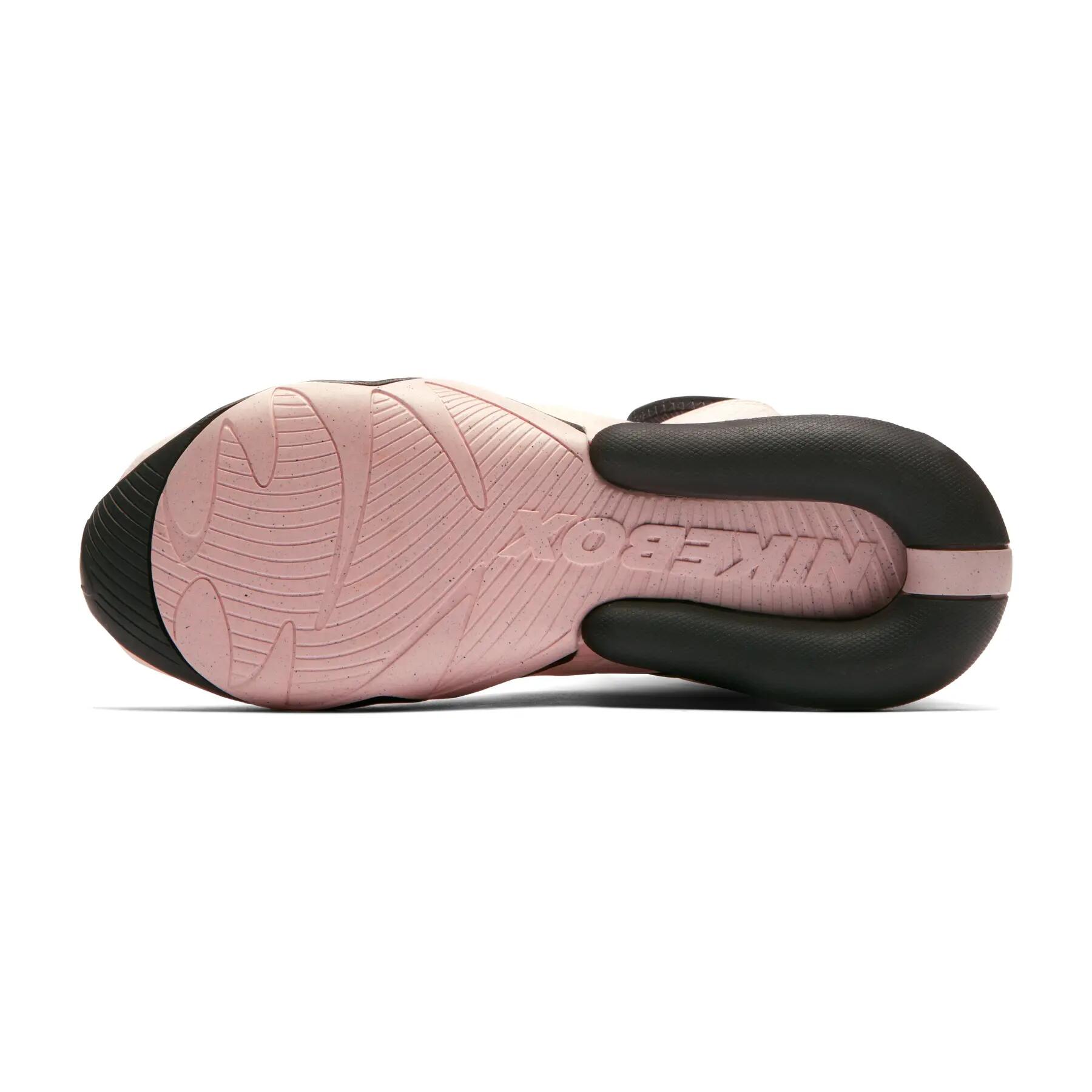 Chaussures de boxe femme Nike Air Max 6/7