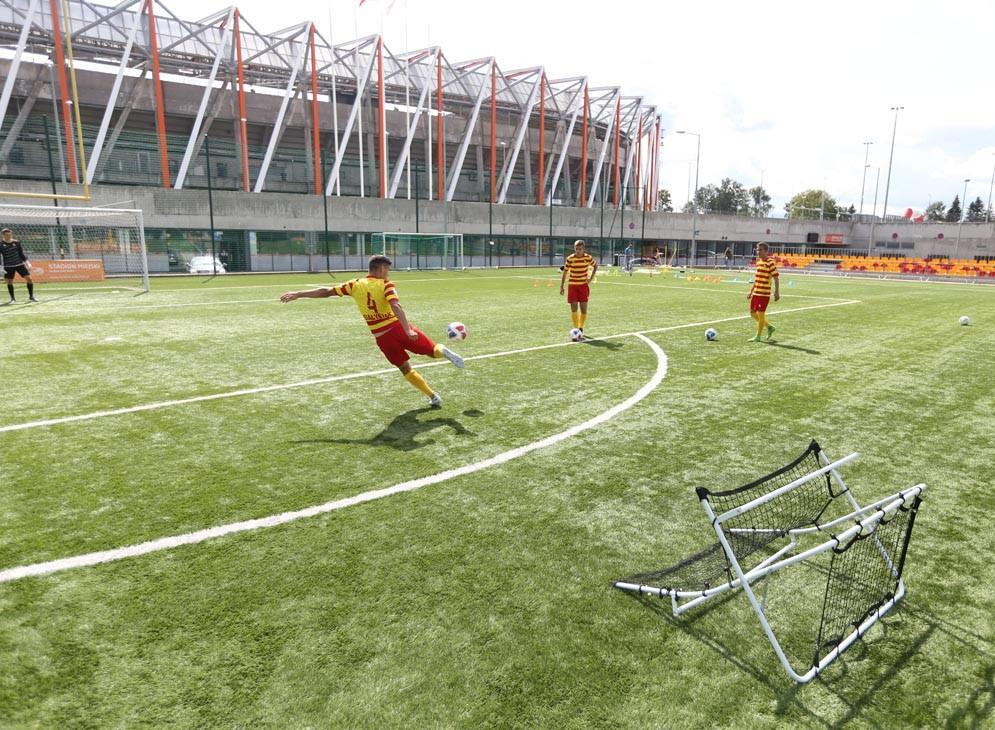 Soccer wave, rebounder, ścianka do odbijania 6/7
