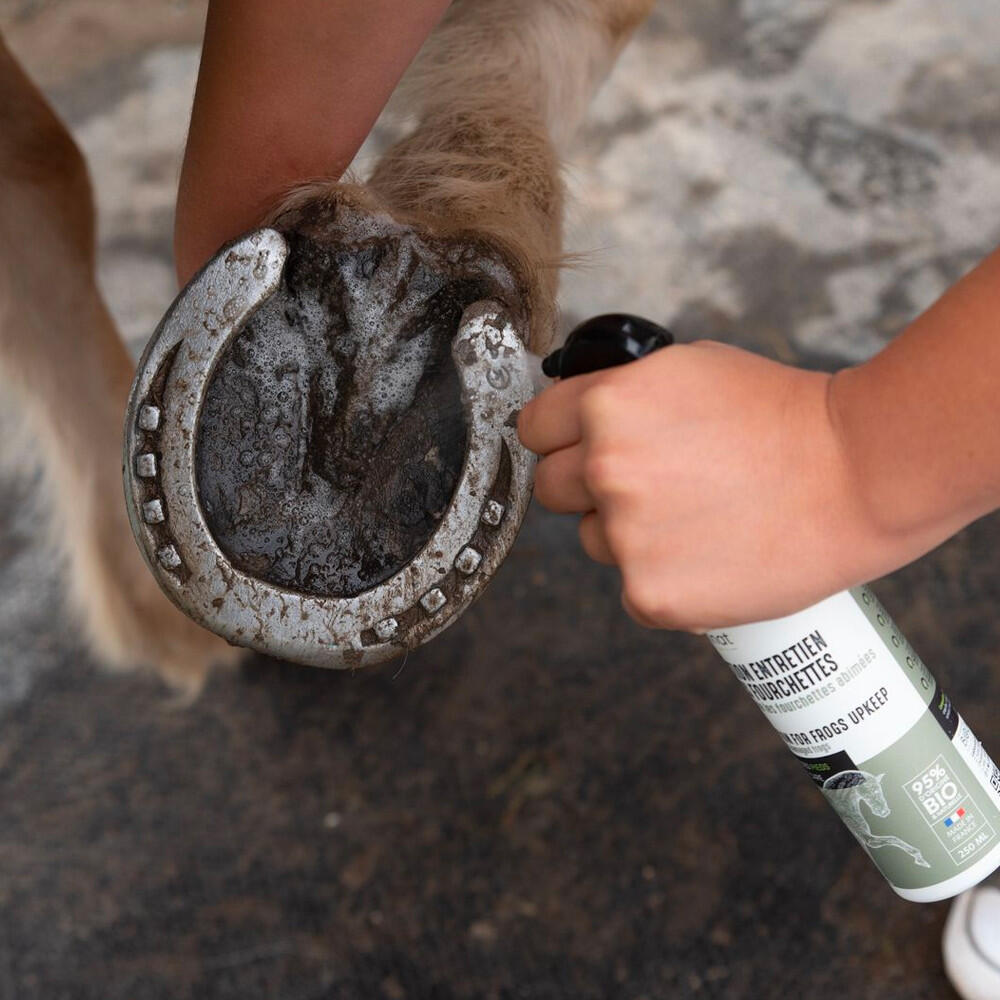 Lotion entretien des fourchettes pour cheval Ekinat 5/6