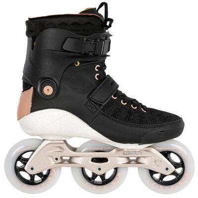 Rollers powerslide desert