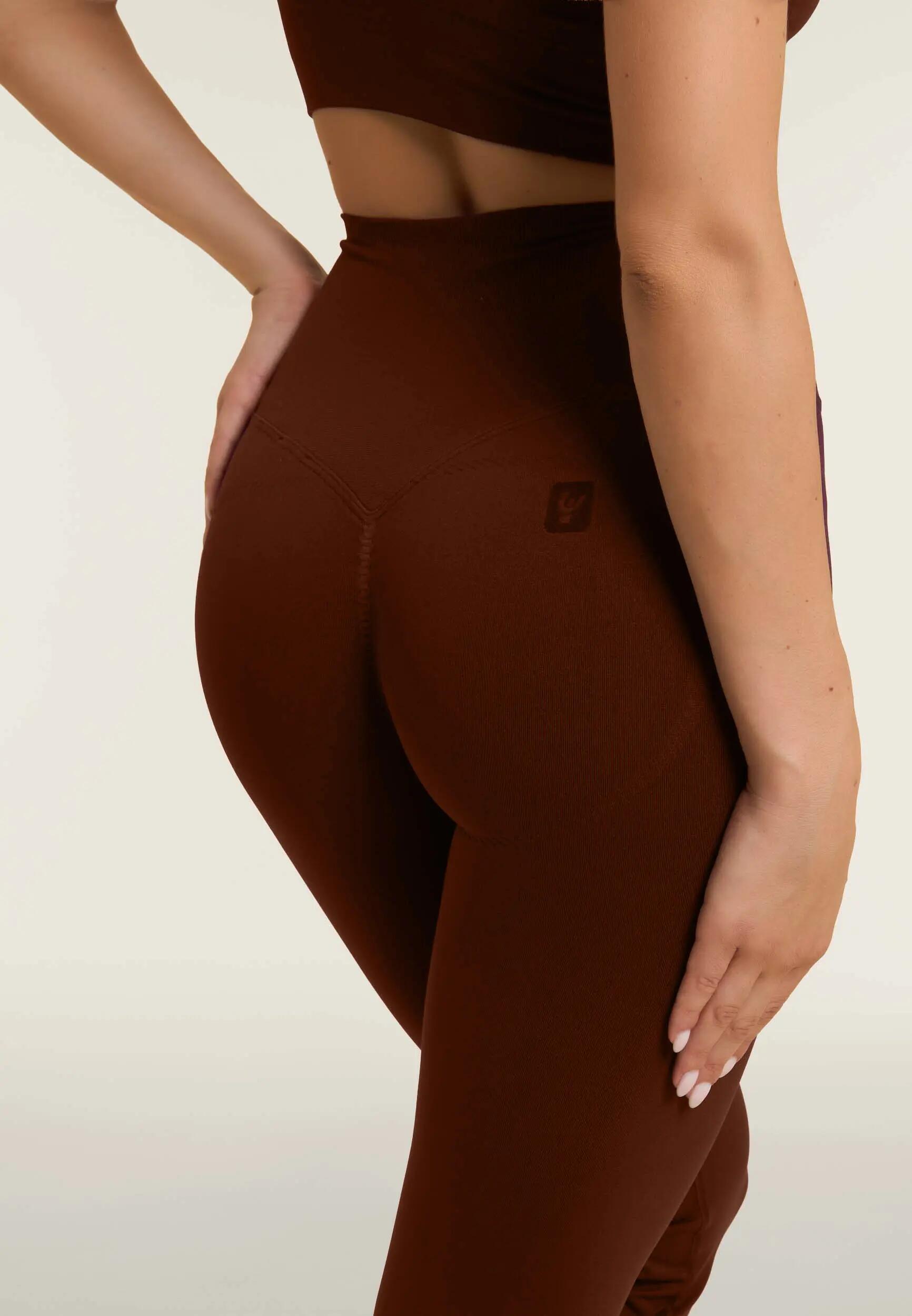 Leggings sportivi seamless a zampa con vita altissima 4/6