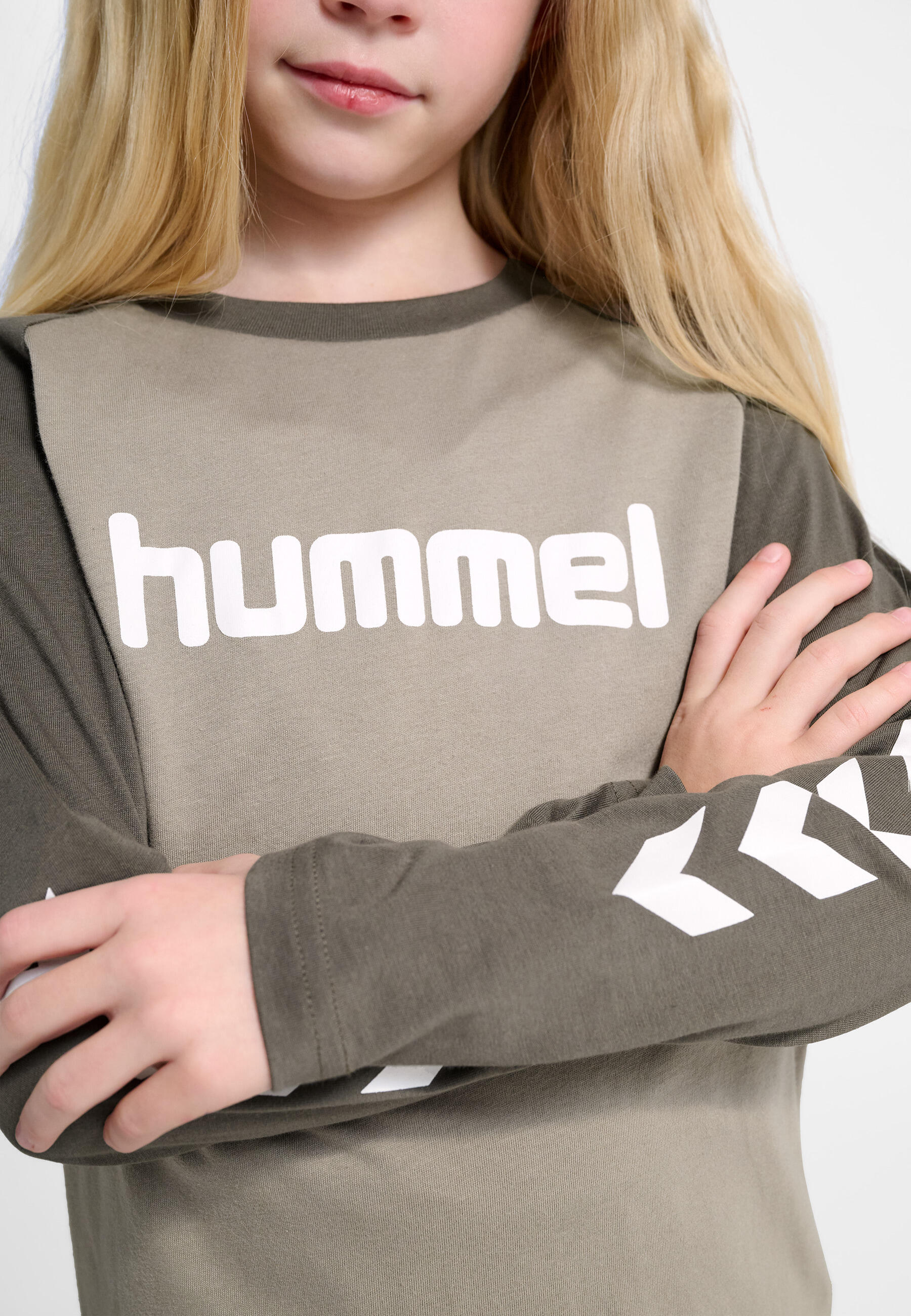 Enfiler T-Shirt Hmljr Logo Garçon 4/7