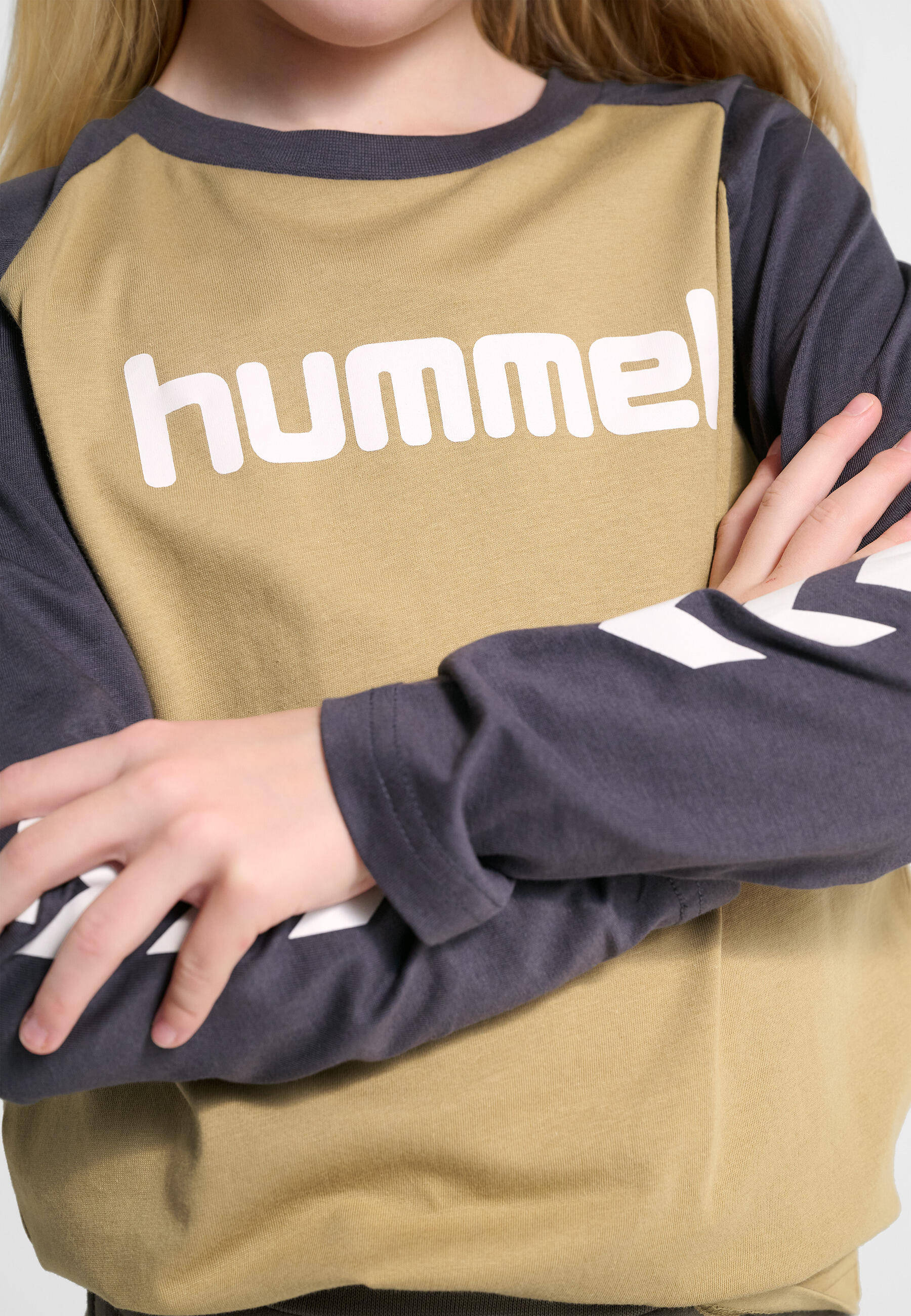 Enfiler T-Shirt Hmljr Logo Garçon 4/7