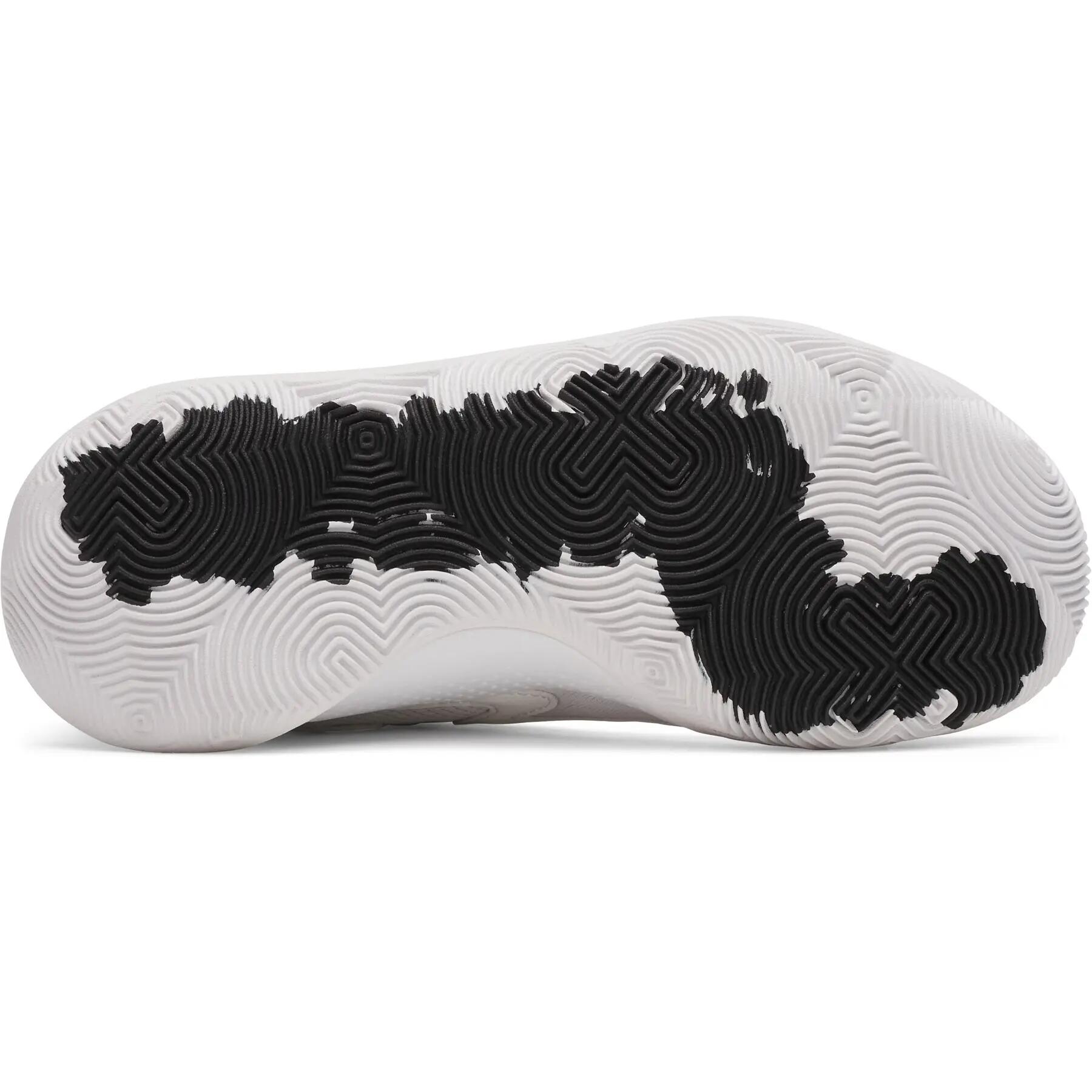 Chaussures de basketball Under Armour Jet '25 4/5