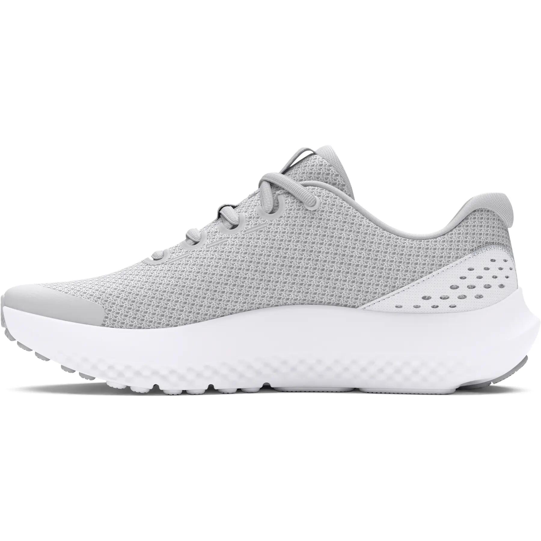 Sapatilhas de running para meninas do ensino fundamental Under Armour Surge 4 3/7