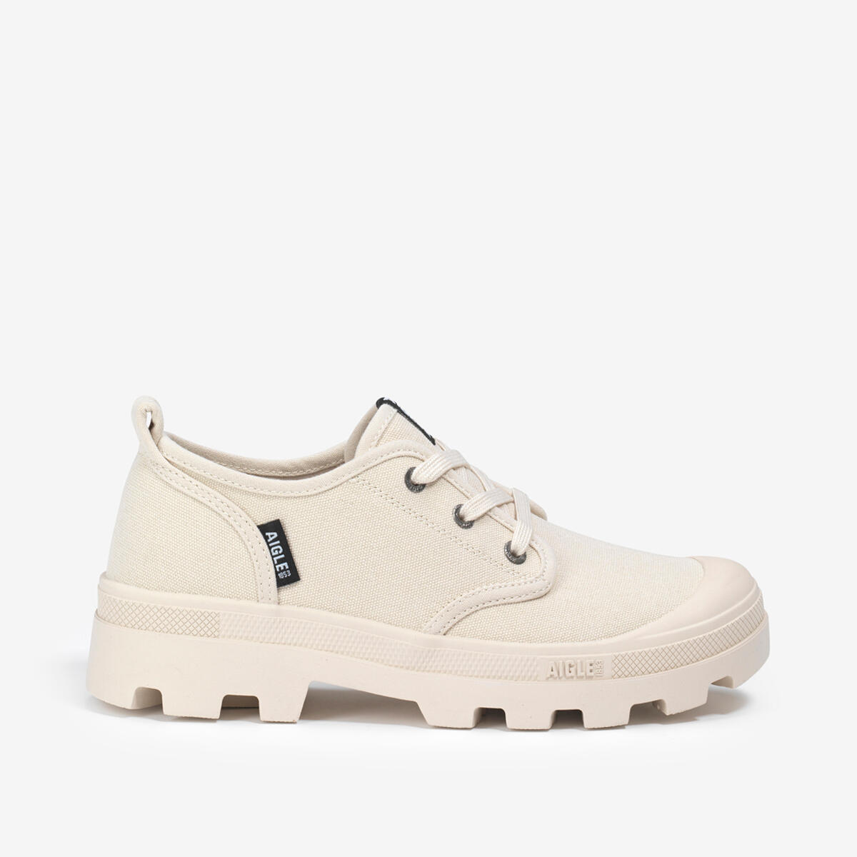 AIGLE picture