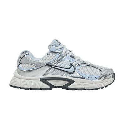 Nike v5 rnr summit white blue tint photon dust smoke grey (women's)
