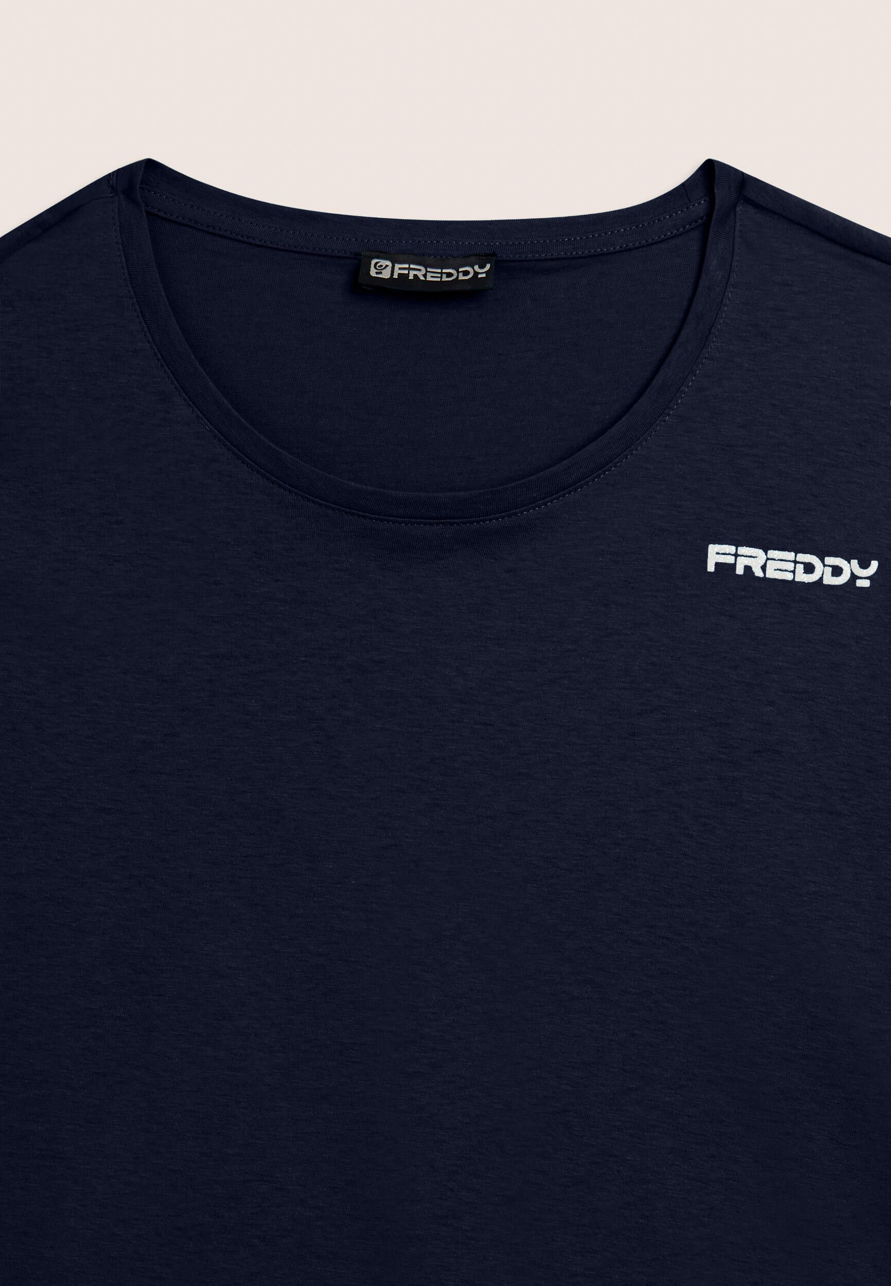 Cropped T-shirt met korte mouwen en klein FREDDY-logo 3/3