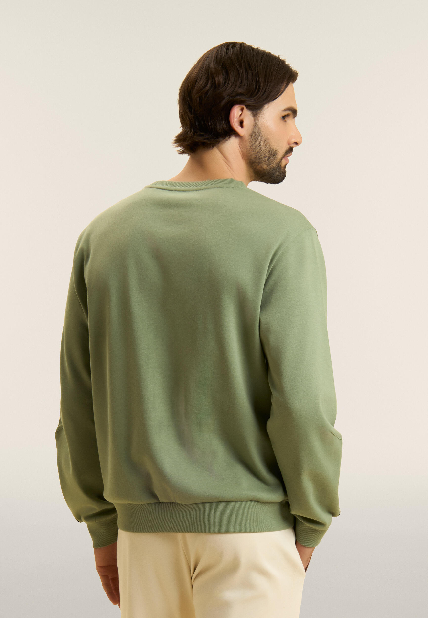 Felpa girocollo in cotone con inserto logato sulle maniche 2/4