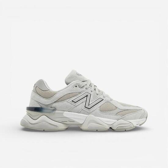 New Balance 9060 Silver Metallic Grey