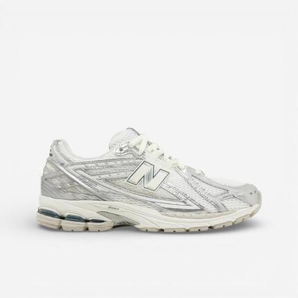 New Balance 1906R Silver Metallic Sea Salt