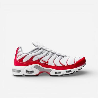 Nike air max plus white sport red