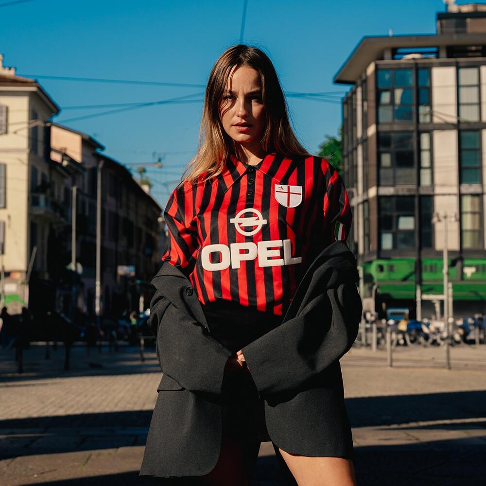 Retro koszulka piłkarska – Męska – AC Milan 2000 – Czerwony - Czarny 2/7