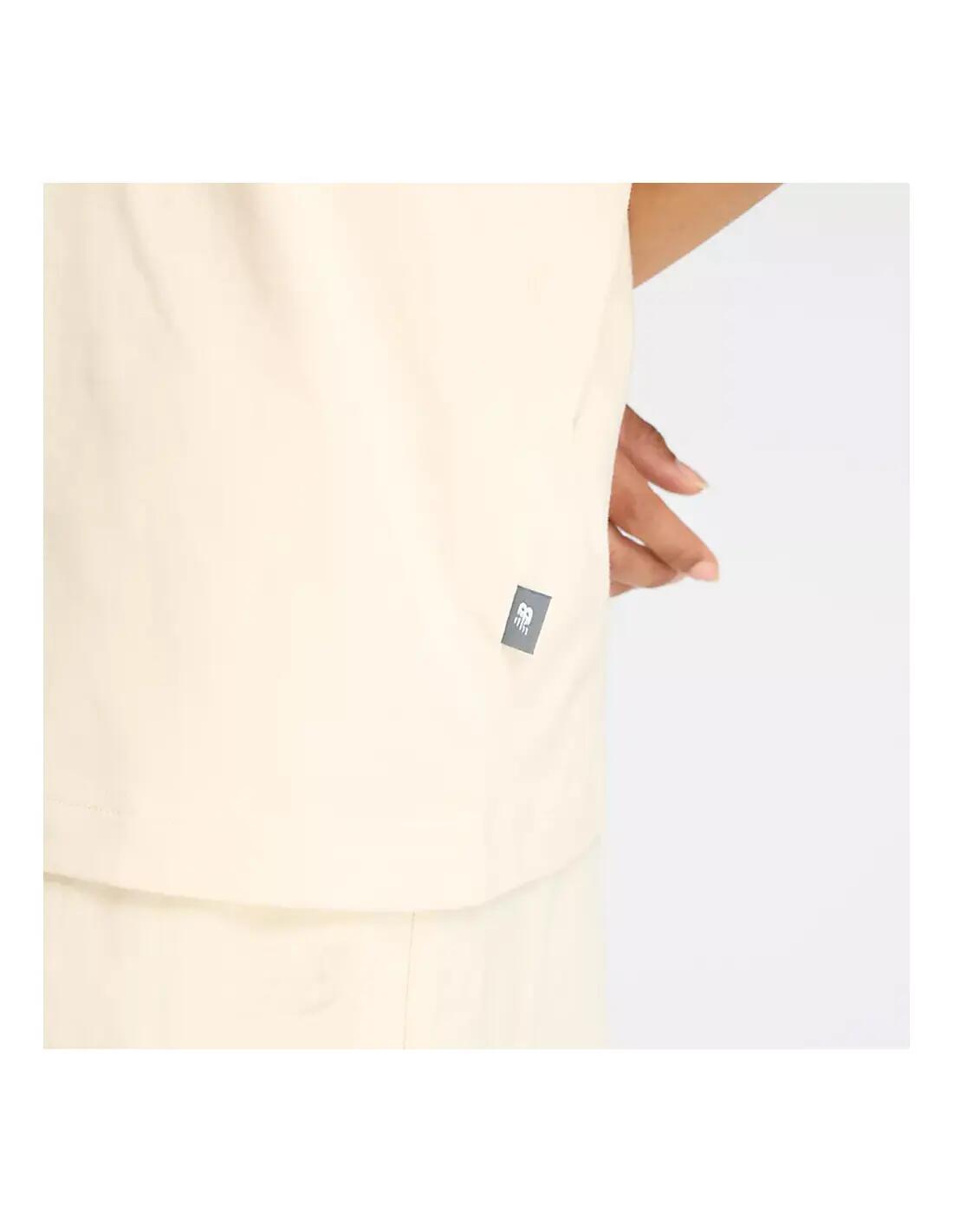 NEW BALANCE-Camisetas 4/5
