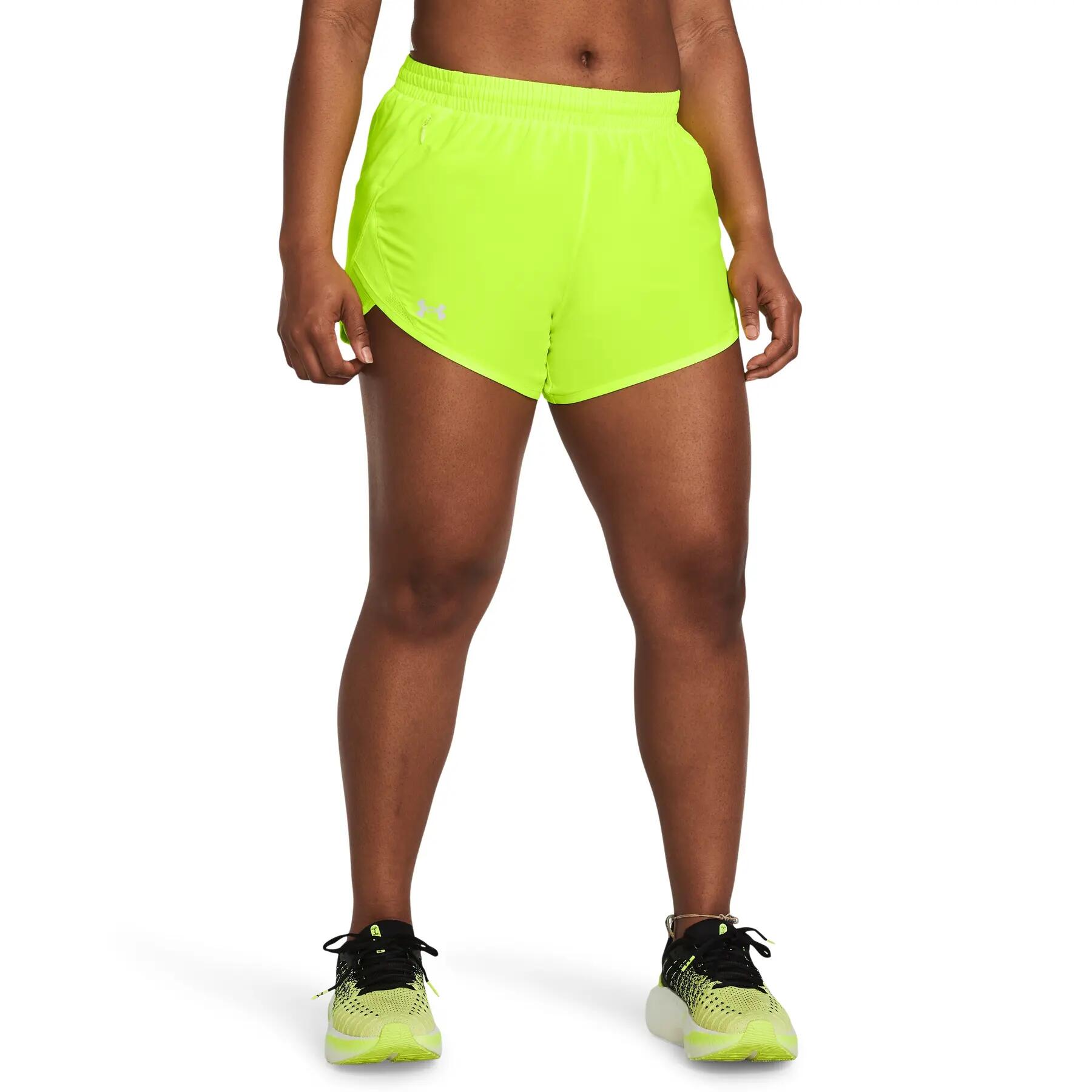Shorts für Damen Under Armour Fly By 3" 2/5