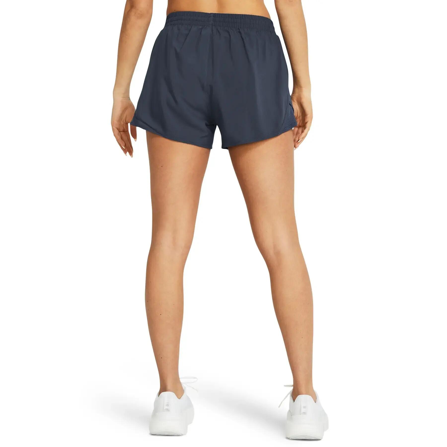 Under Armour Damen Short Fly By 3   1382438 6/6