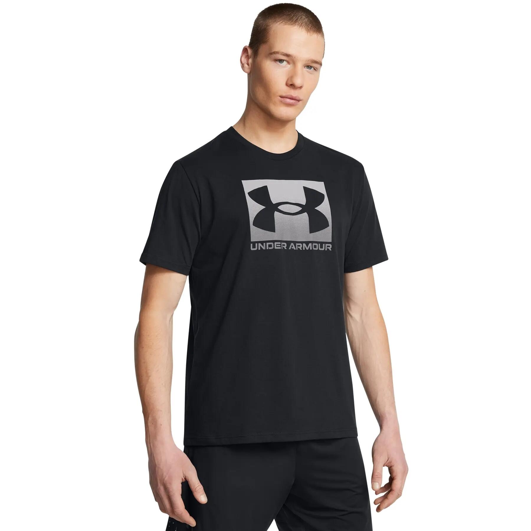 T-shirt Under Armour Boxed 2/4