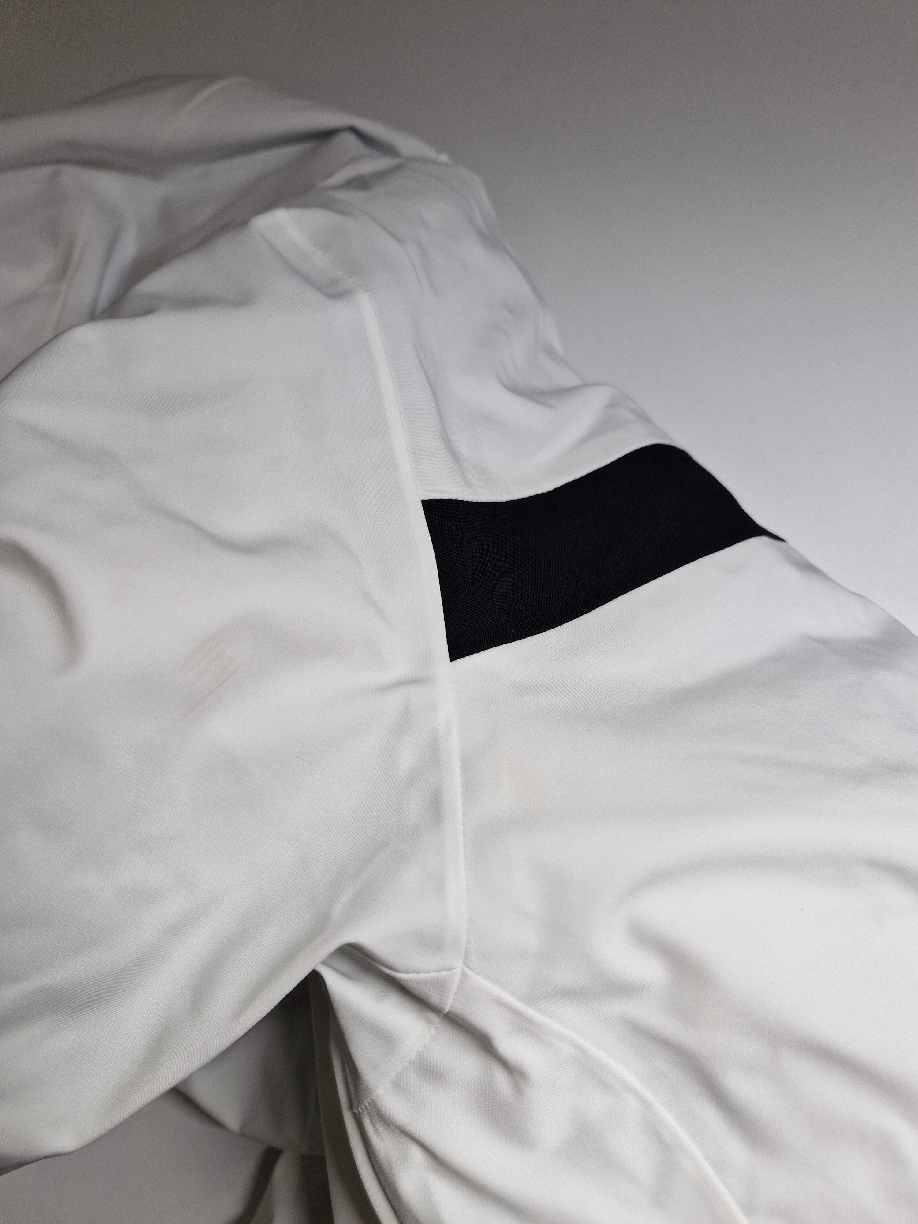 2ND LIFE - Dámská nepromokavá lyžařská a snb bunda (XL) - Dobrý stav - Nové 4/6