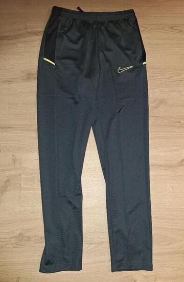 Entre Particuliers - Pantalon de football Nike Academy avec technologie