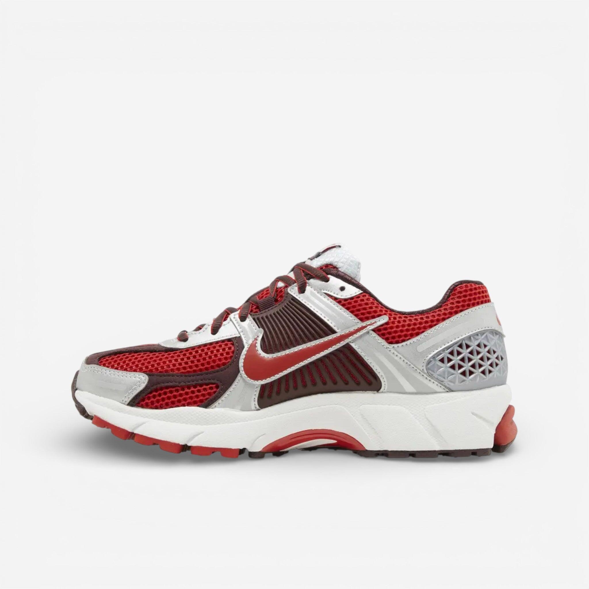 Nike Zoom Vomero 5 Mystic Red (Women's) 2/4