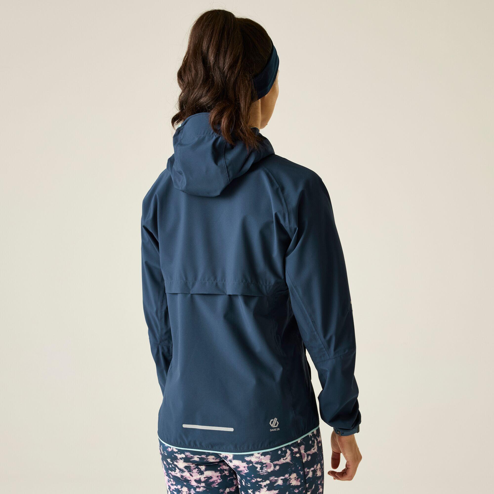 Chaqueta impermeable ultraligera con capucha para senderismo para mujer 2/7