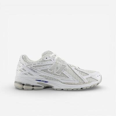 New balance 1906 all white