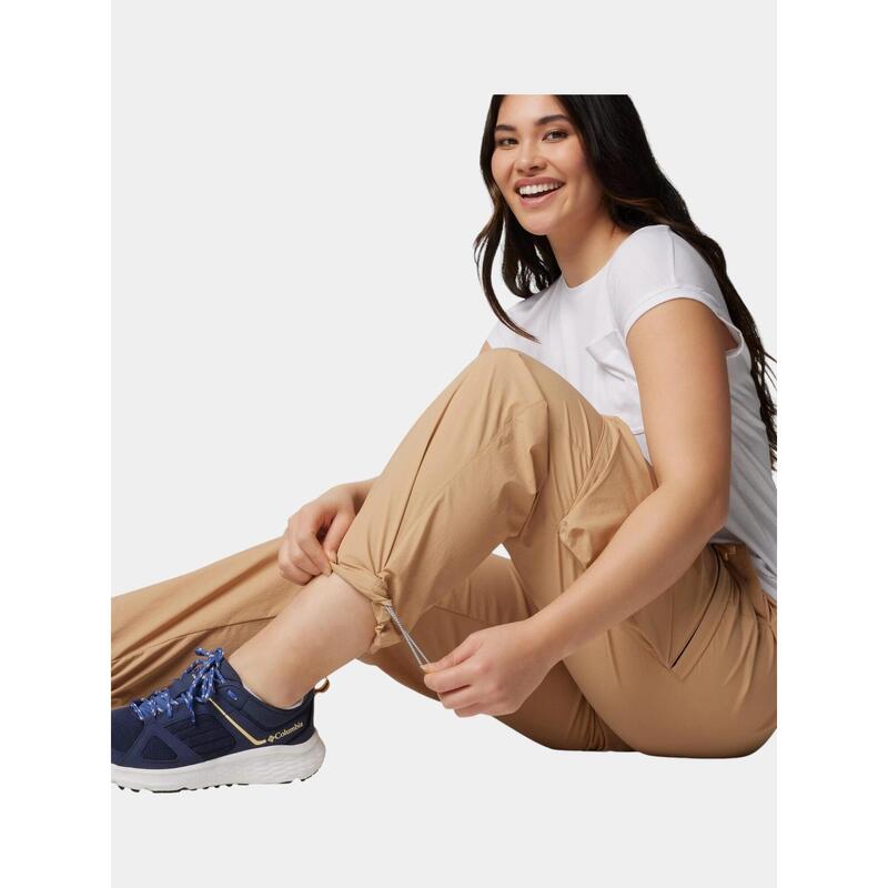 Pantaloni de drumetie BoundleSS Trek Cargo Pant femei