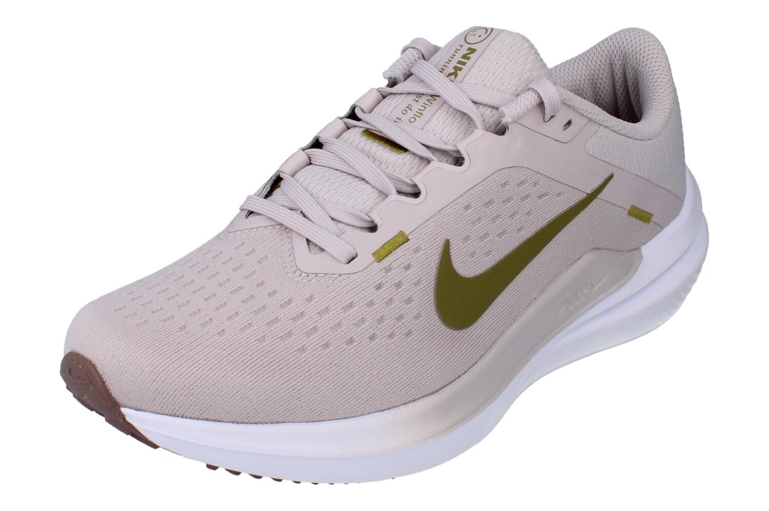 NIKE picture