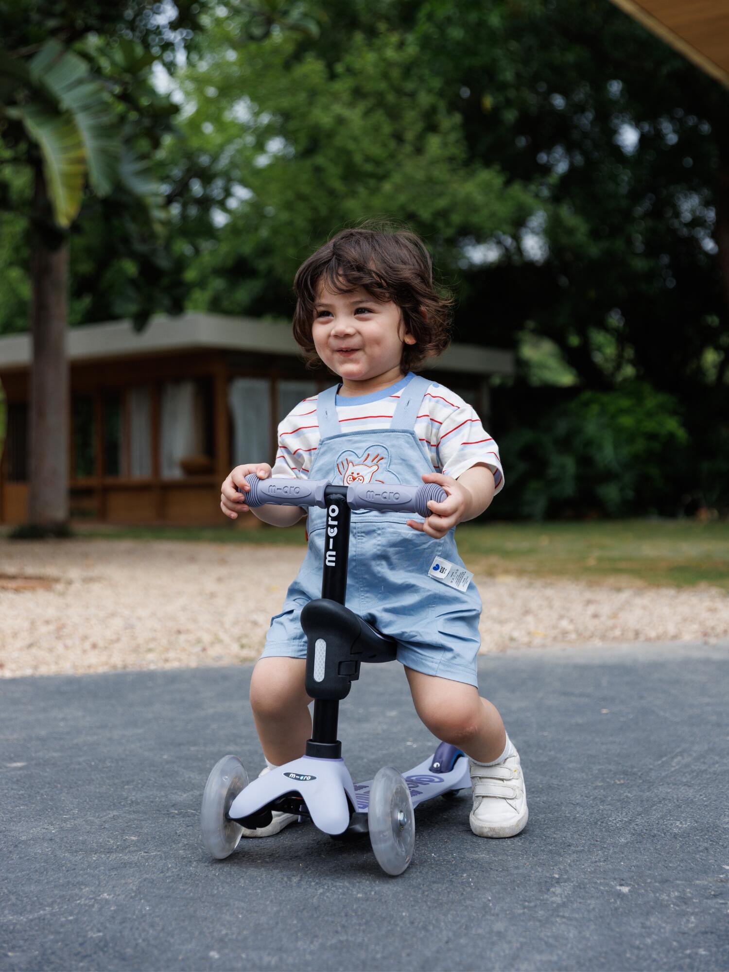 Trottinette évolutive  Mini2Grow 2.0 Lavande LED 5/7