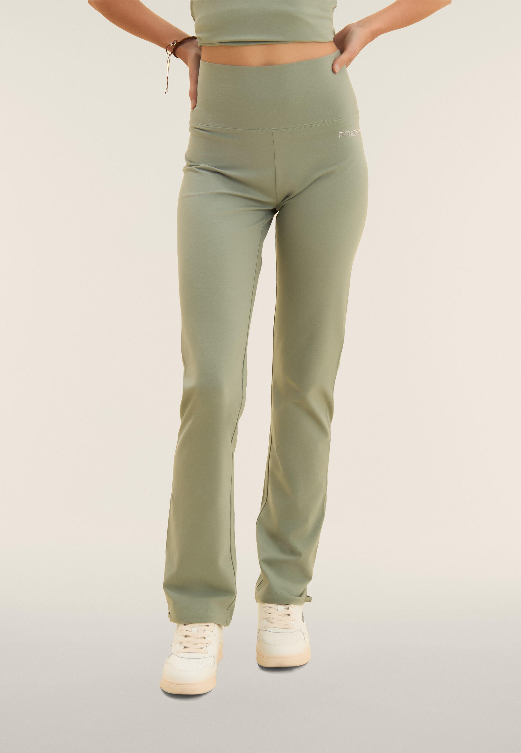 Pantalón deportivo de punto elástico con bajo ajustable 2/4